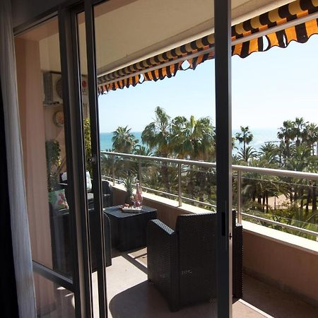 El Palmeral,Sea View,Pool- Seasonal Lejlighed Torrevieja Eksteriør billede