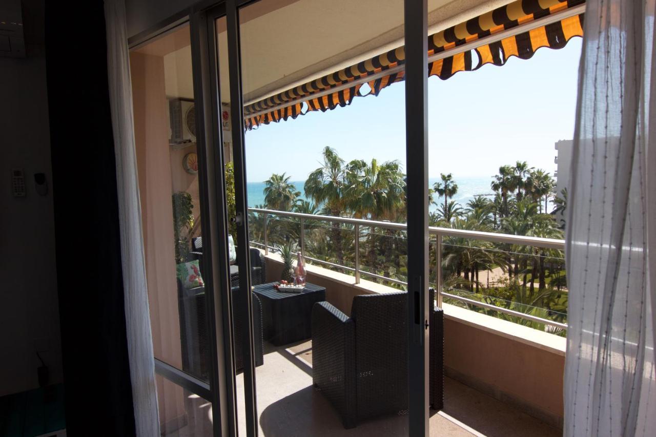 El Palmeral,Sea View,Pool- Seasonal Lejlighed Torrevieja Eksteriør billede